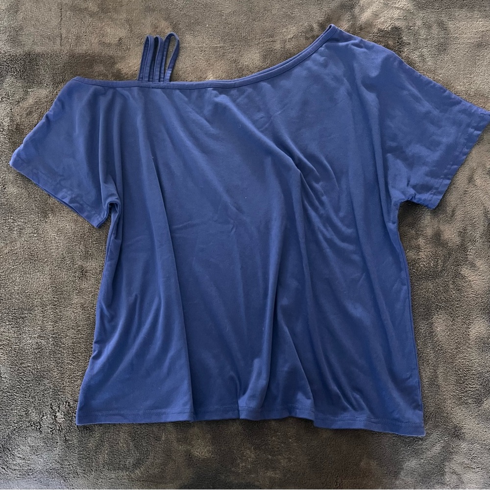 3/$18 PROMO - Shein Curve Blue Cold Shoulder Top - Size 2XL